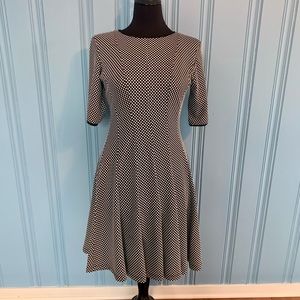 Julian Taylor Dress Black with White Polka Dots Short Sleeve Full Skirt -Size 8